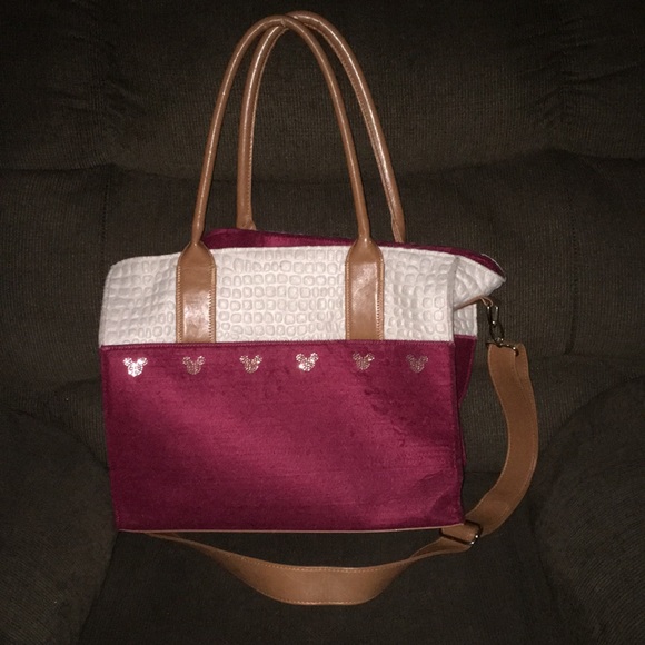 Authentic Disney Purse - Picture 1 of 8